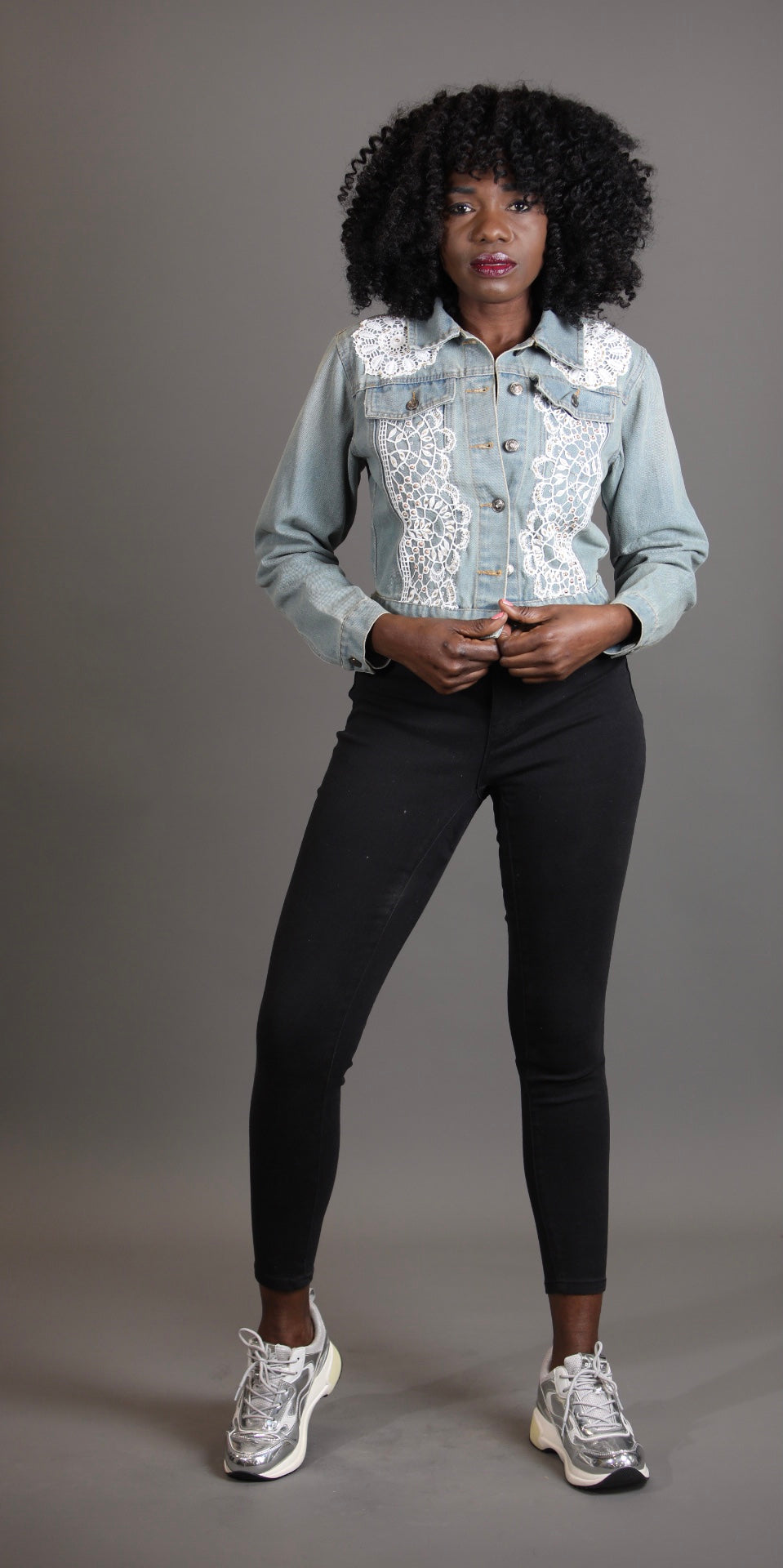 Elegant Denim Jacket with White Lace – Vz Collection