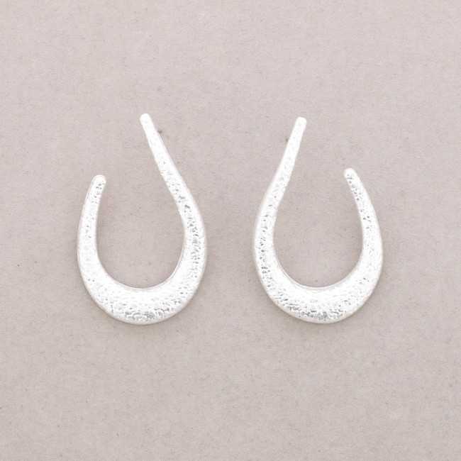 Contemporary Hoop Shape Stud Earrings