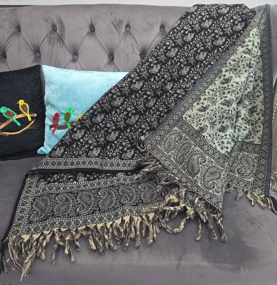 Black and Green Yak's Wool Tibetan Shawl/scarf