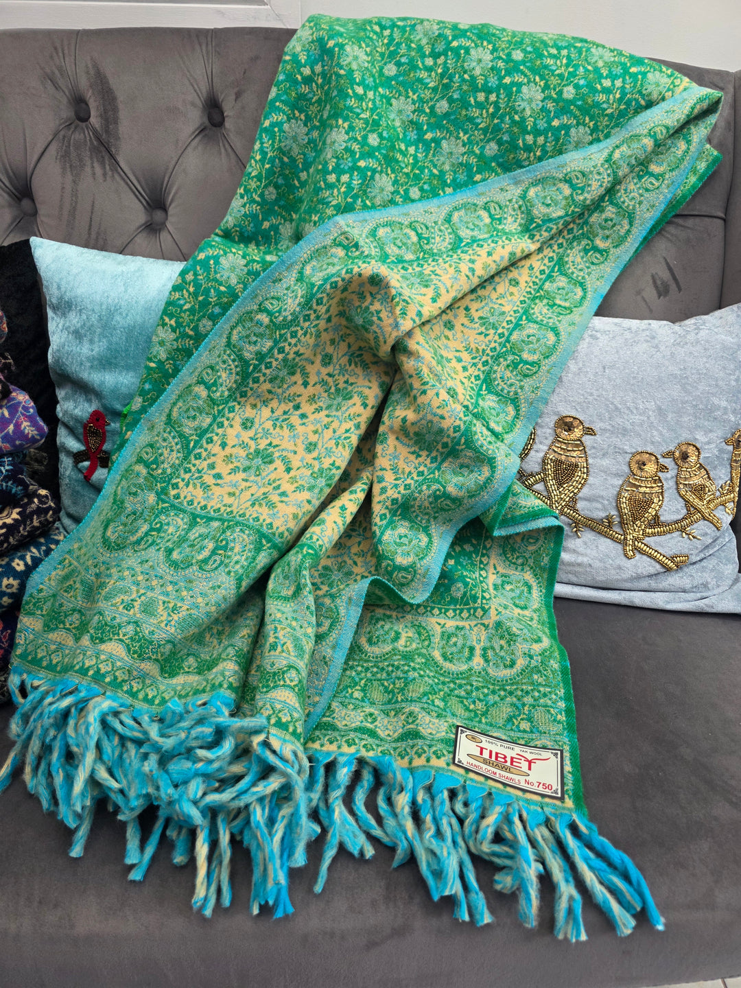 Fresh Green and Beige Yak's Wool Tibetan Shawl/scarf