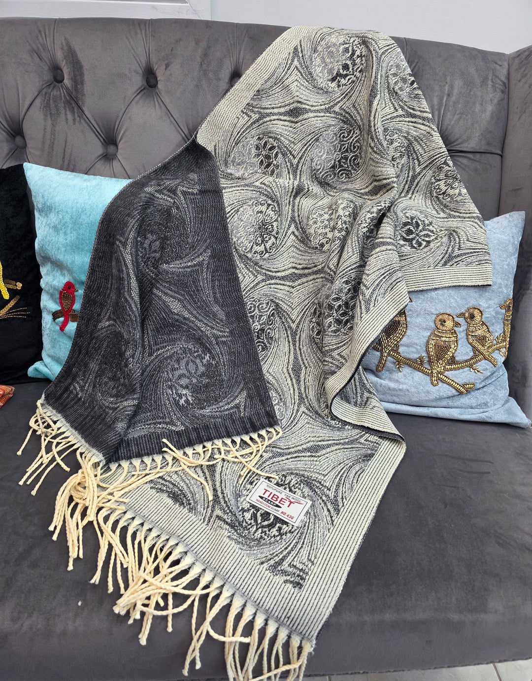 Multi Tones Of Black Scarf/Stall in 100% Yak's Wool