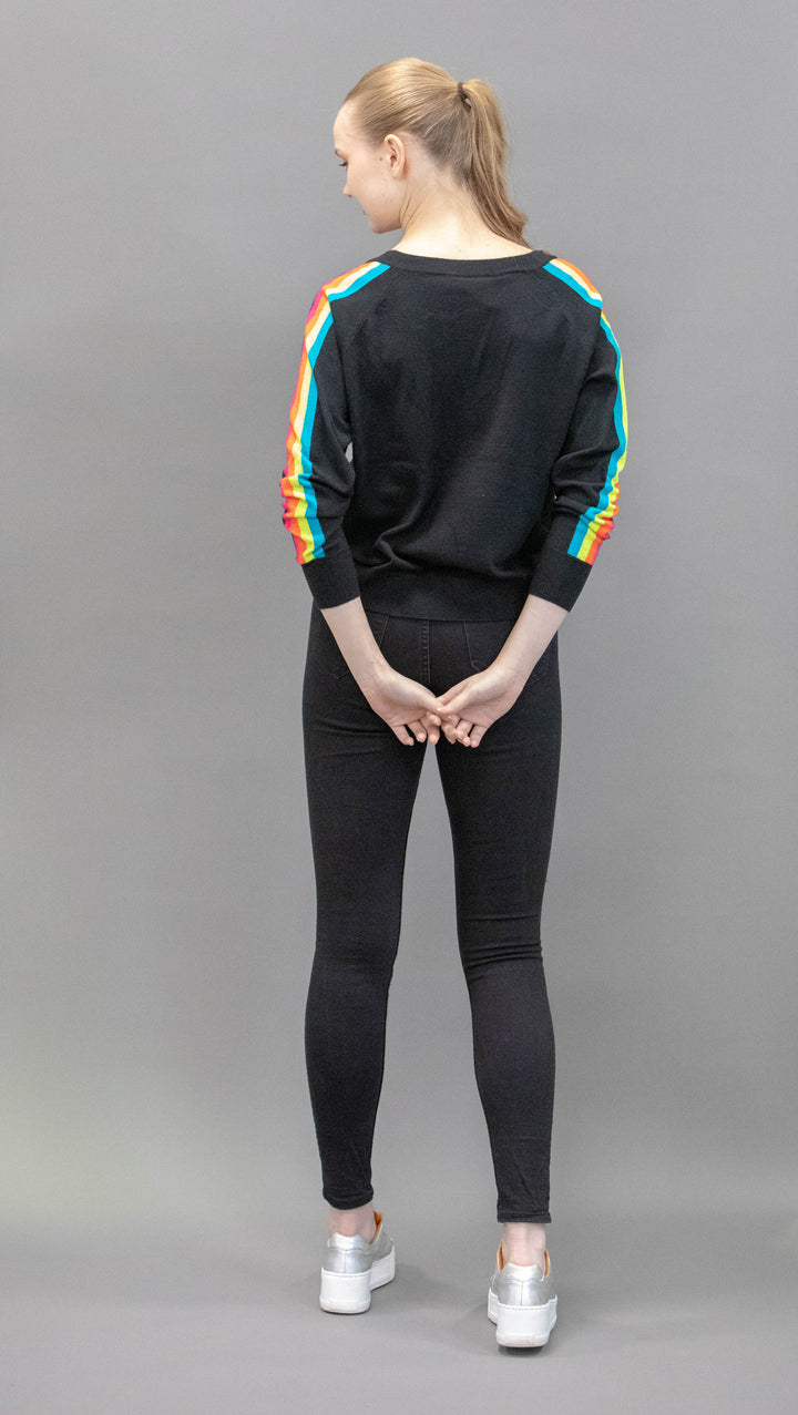 V-Neck rainbow stripes on sleeves