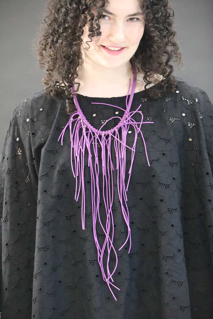 Scarlet Fringe Silicone Necklace - Vz Collection