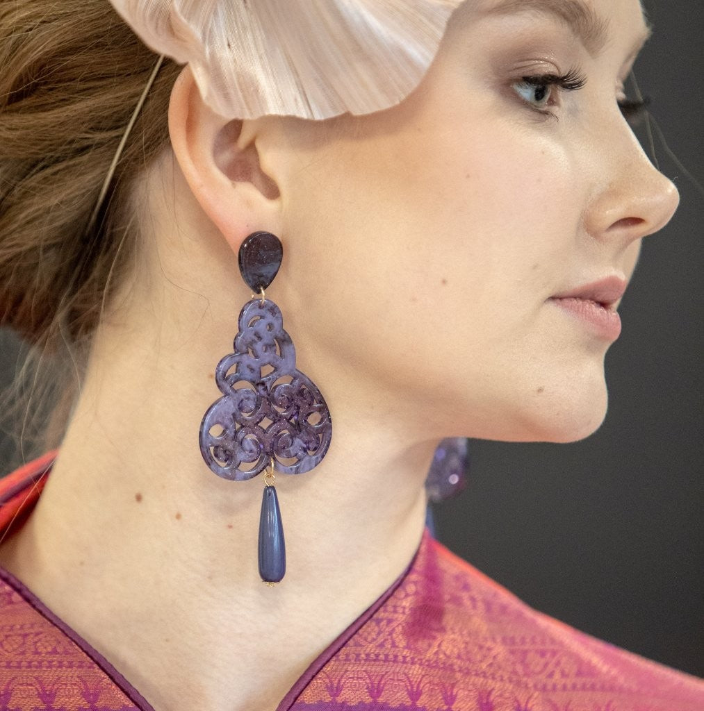 Resin Pendant Drop Earrings