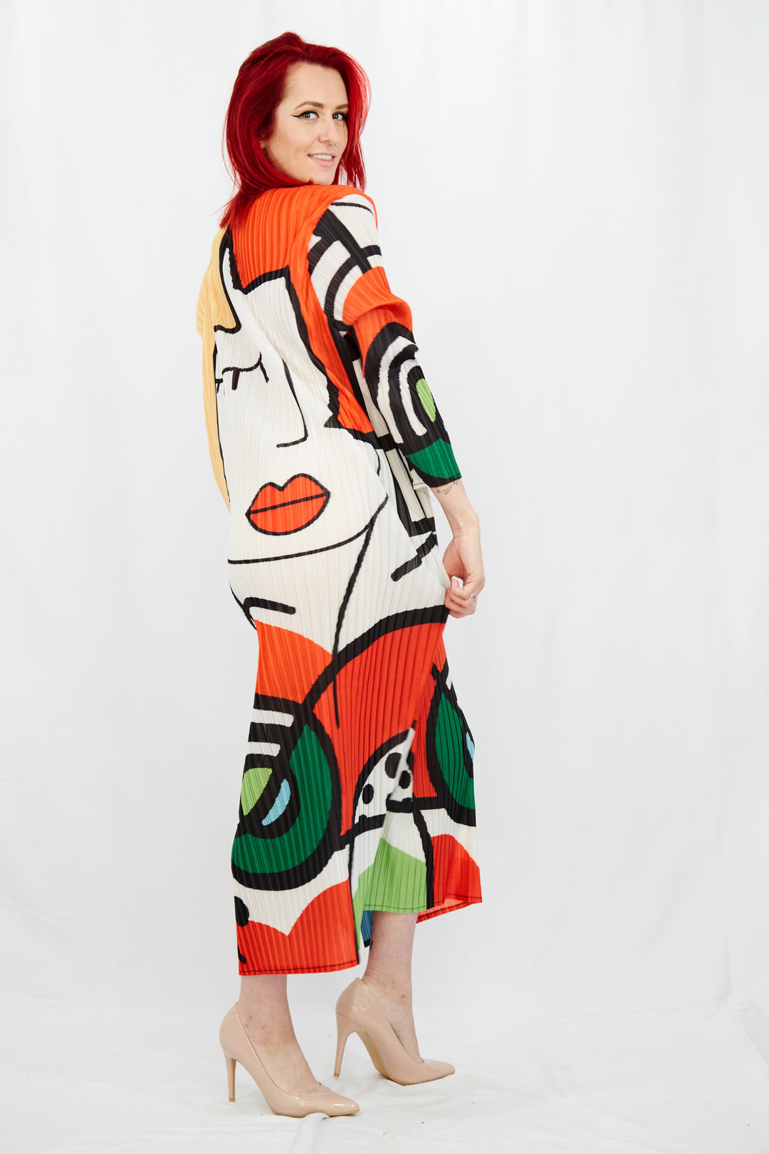 One Size Midi / Long Dress in Luxurious Pleated Plisse Fabric - Vz Collection