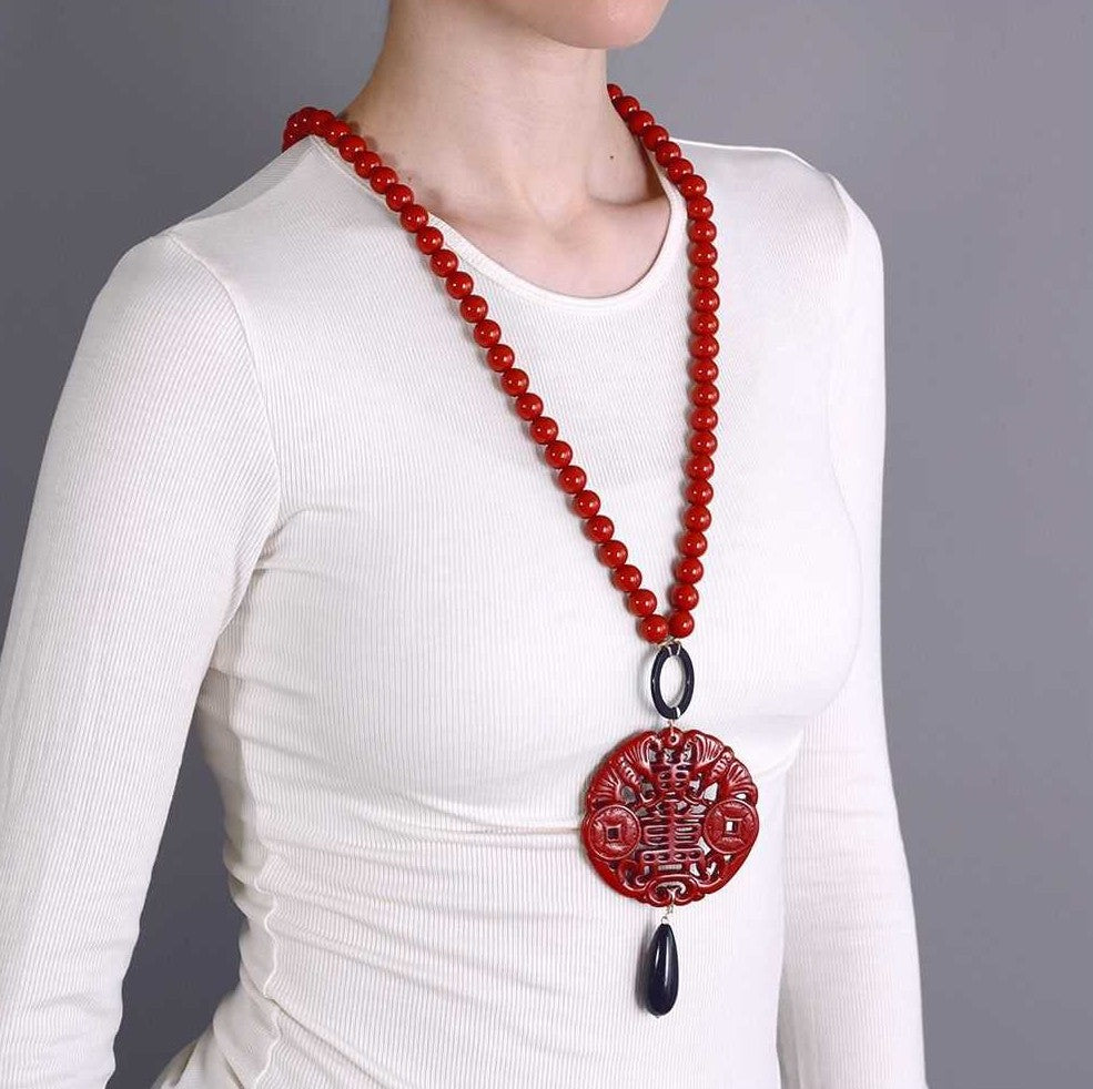 Choker Necklace with Filigree Resin Medallion