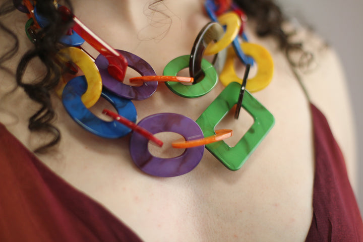Double Link Resin Choker