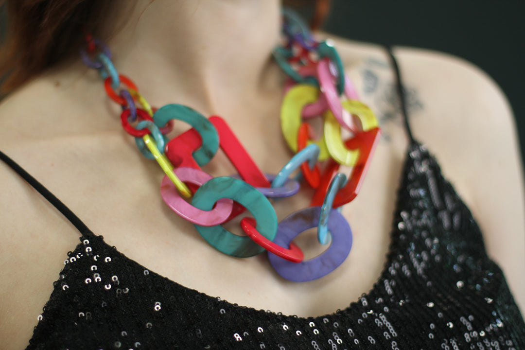 Double Link Resin Choker