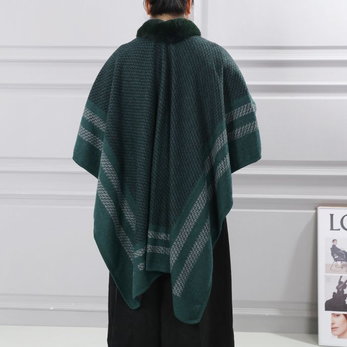 Luxurious Zigzag Poncho with Faux Fur