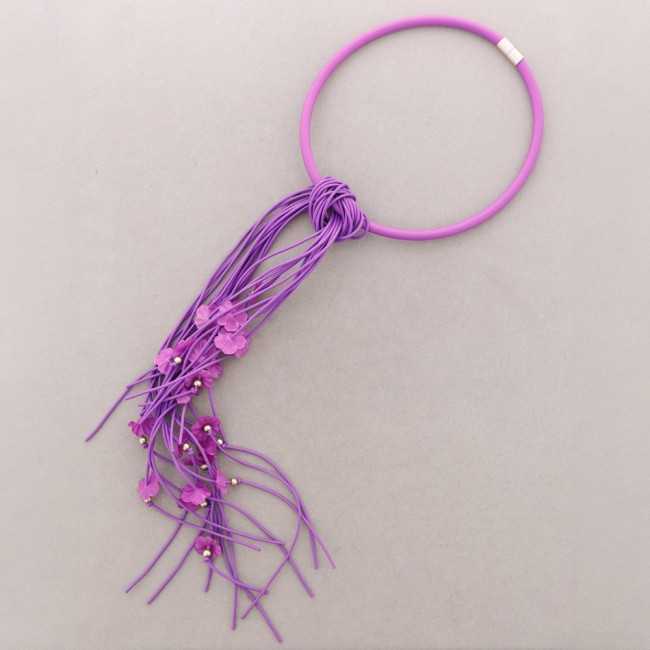 Magnetic Rubber Fringe Flowers Necklace