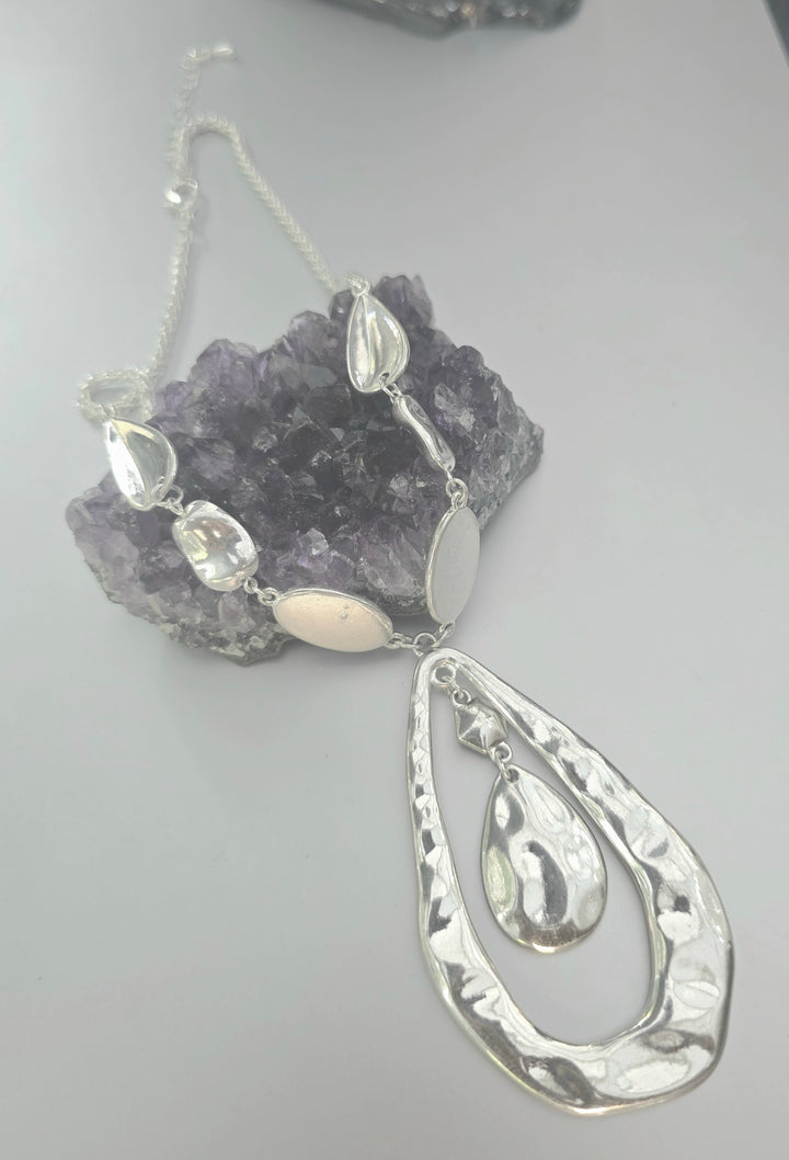 Contemporary Hammered Nickel Free Pearl Drop Necklace