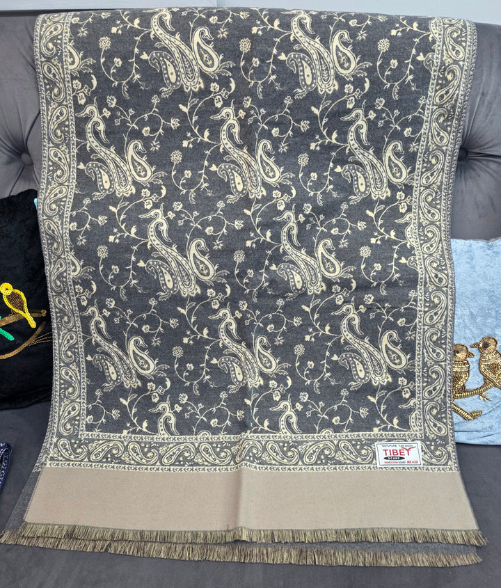 Grey & Beige Reversible Paisley Pattern Scarf/Stall in 100% Yak's Wool
