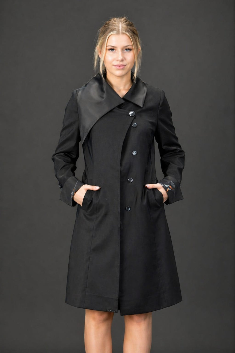 Noir ( Black) Kingfisher Couture Jacket - Vz Collection