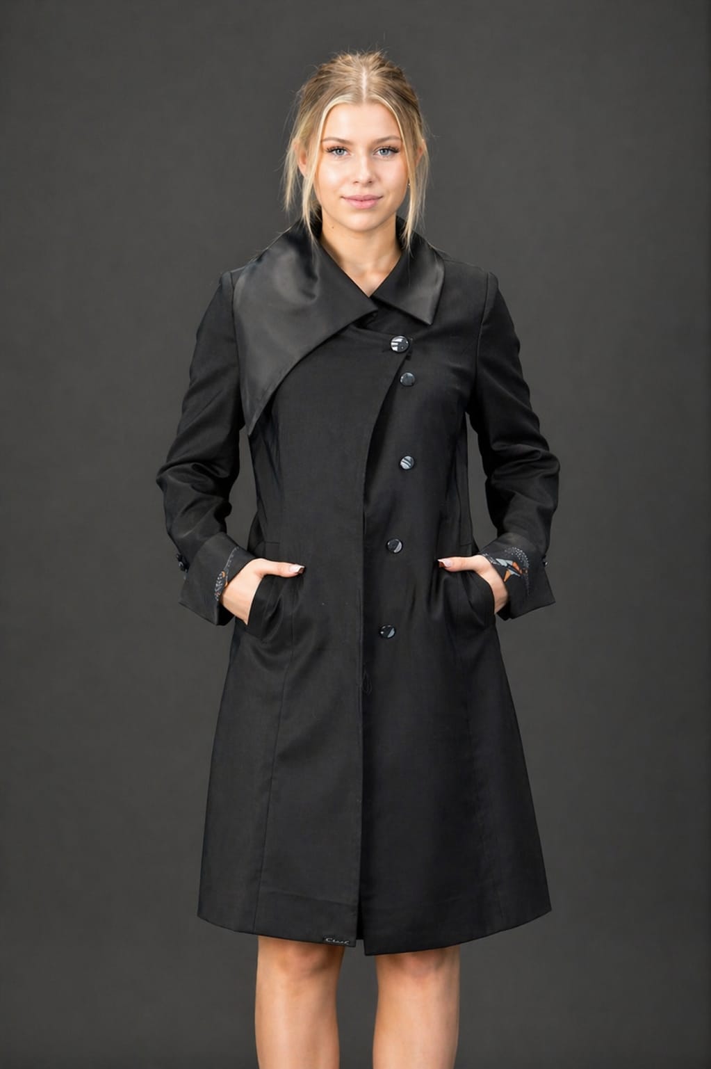 Noir ( Black) Kingfisher Couture Jacket - Vz Collection