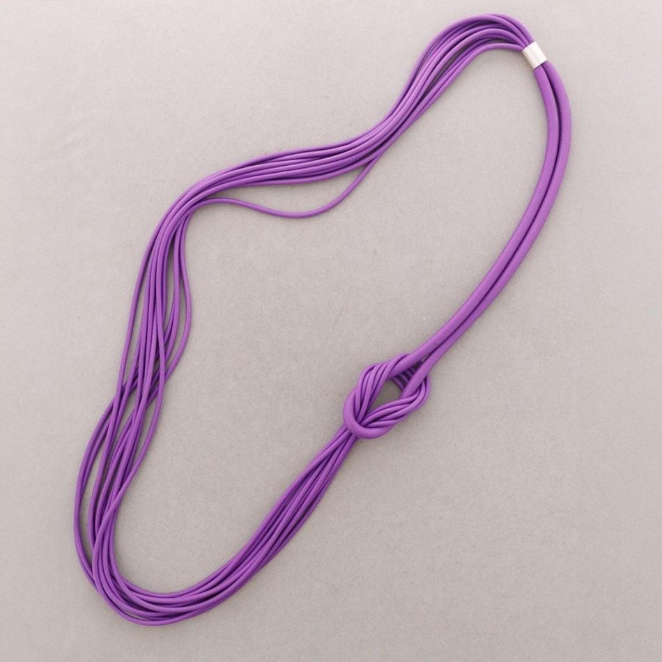 Long Silicone Necklace With A Knot On The Side - Vz Collection