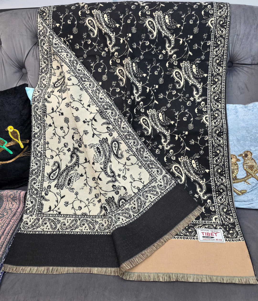 Black & Beige Reversible Paisley Pattern Scarf/Stall in 100% Yak's Wool