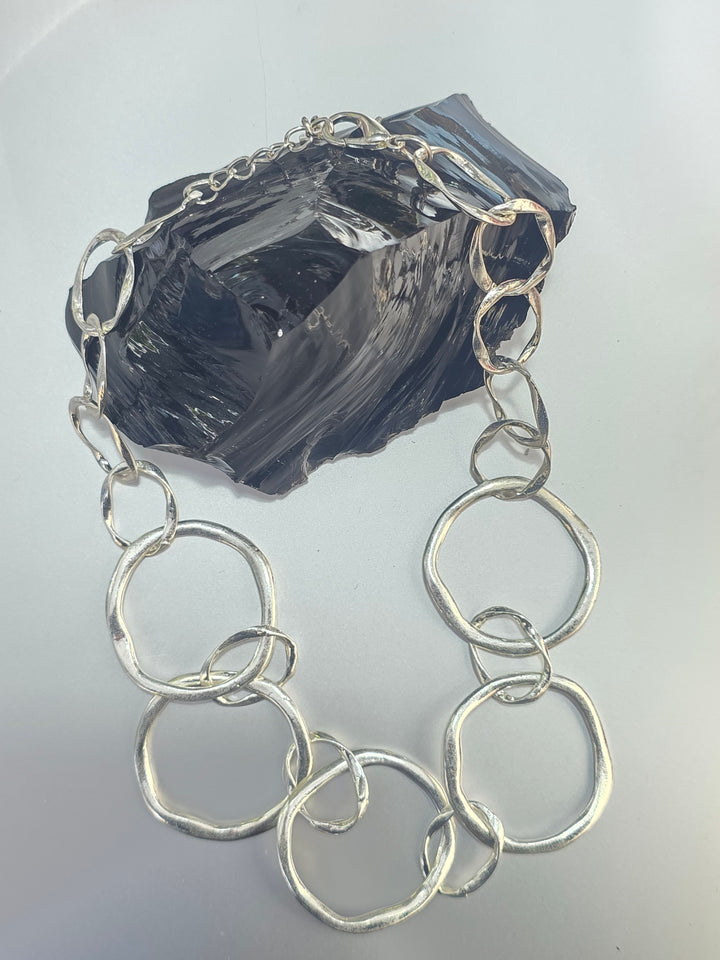 Hammered Rings Necklace