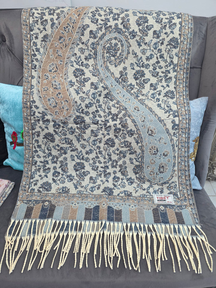 Silver Grey With Beige Paisley Pattern Scarf/Stall in 100% Yak's Wool