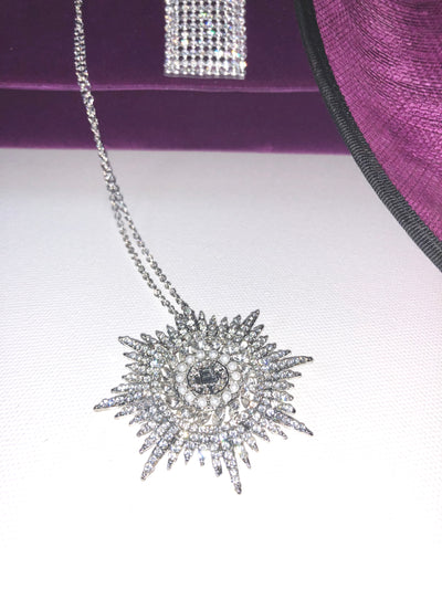 Shining Star Necklace - Vz Collection