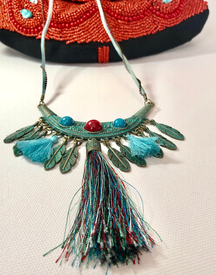 Peruvian Style Turquoise Necklace - Vz Collection
