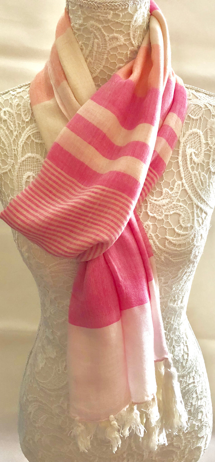Ivory scarf with Pink Stripes - Vz Collection