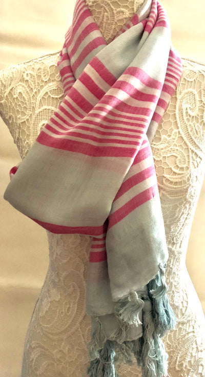 Grey scarf with Pink Stripes - Vz Collection
