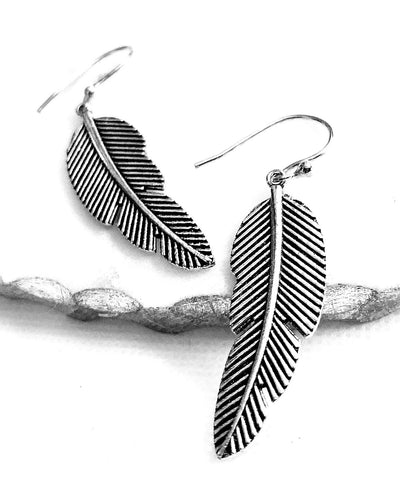 Feather Earrings - Vz Collection