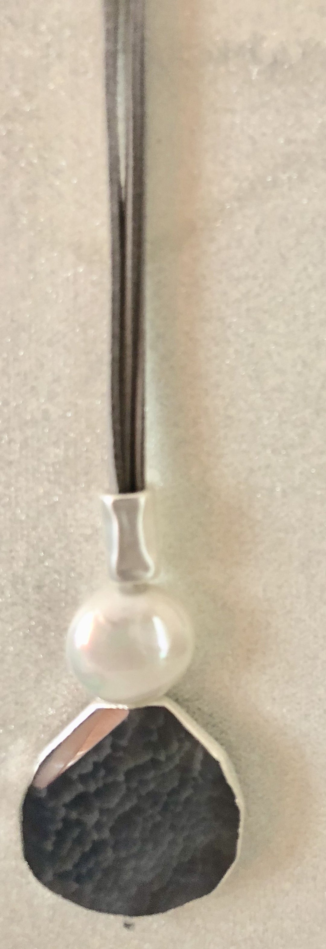Uneven Grey Agate with Flat Pearl Necklace - Vz Collection