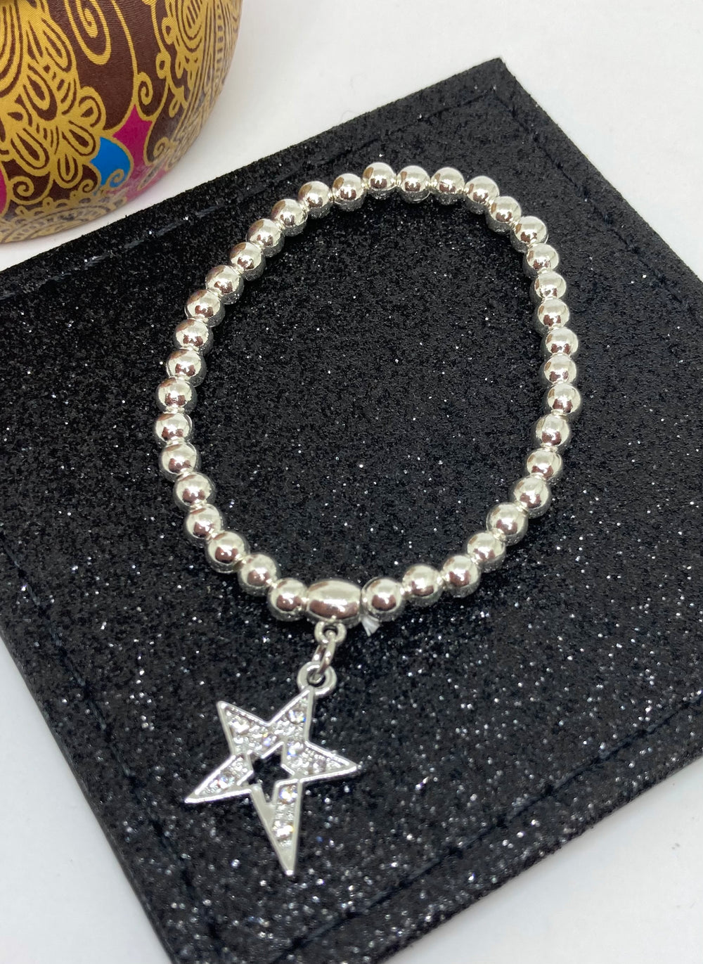 Star with Diamanté Charm Bracelet - Vz Collection