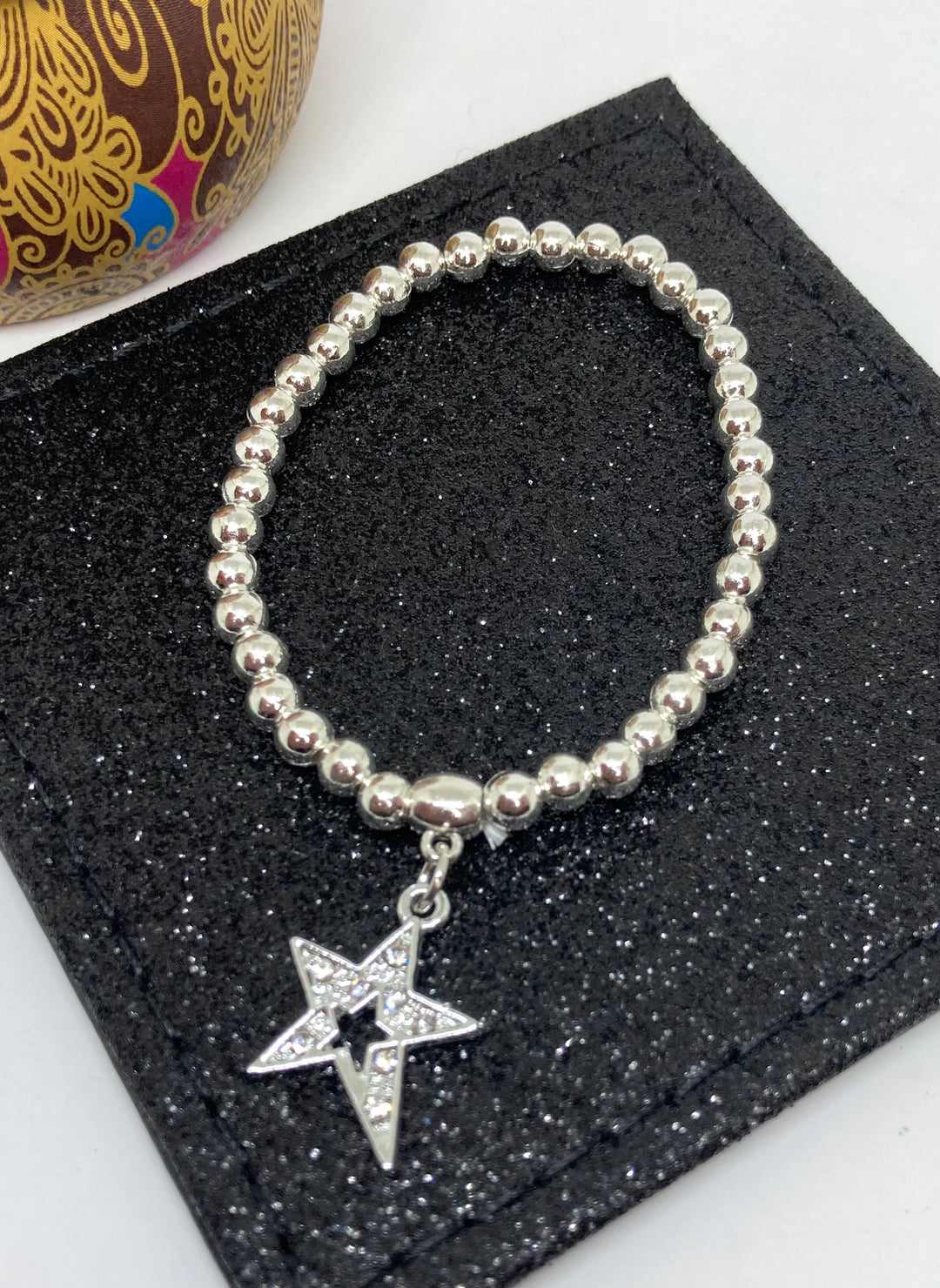 Star with Diamanté Charm Bracelet - Vz Collection
