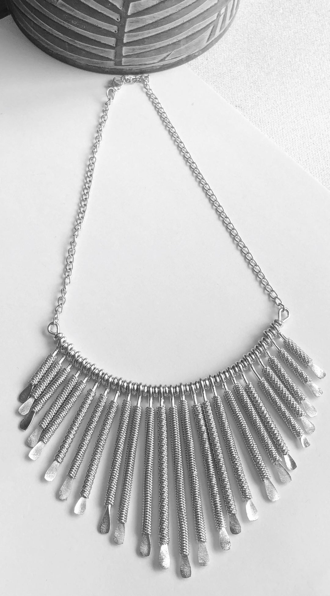 Contemporary Spring Wire Necklace - Vz Collection