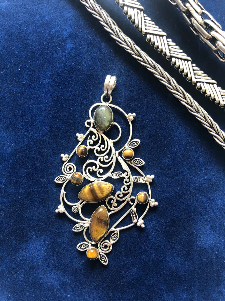 Tiger’s Eye and Labradorite Pendant - Vz Collection