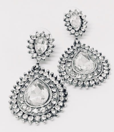 Sparkling Petal Earrings - Vz Collection