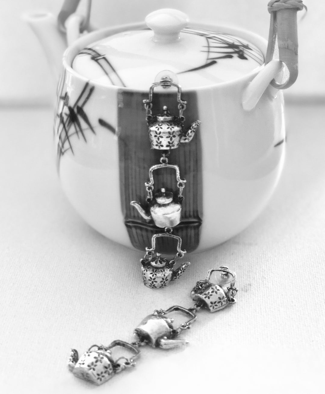 Retro Kettle Earrings - Vz Collection